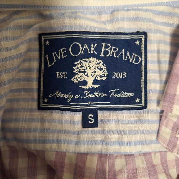 A Live Oak Brand men's long sleeve button-down shirt in a size small. - Picture 3 of 5